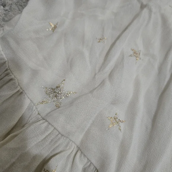 Sold Short Sleeve Blouse with Star Embroidery Torrid - Picture 5 of 5